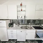 Molnar Mimoza&apartment Nea Resort