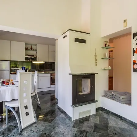 Resort Molnar Ljiljana *
