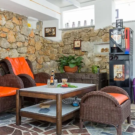 Molnar Mimoza&apartment Nea Resort Brzac