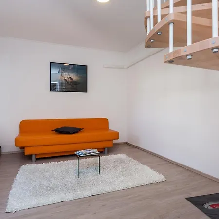 Molnar Mimoza&apartment Nea