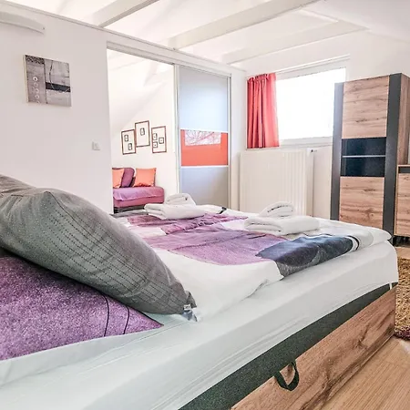 Molnar Mimoza&apartment Nea Resort Brzac