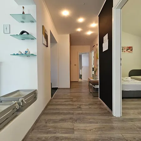 Molnar Mimoza&apartment Nea * Brzac