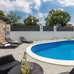 منتجع Molnar Ljiljana