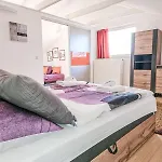 Molnar Ljiljana Pribjeći Brzac