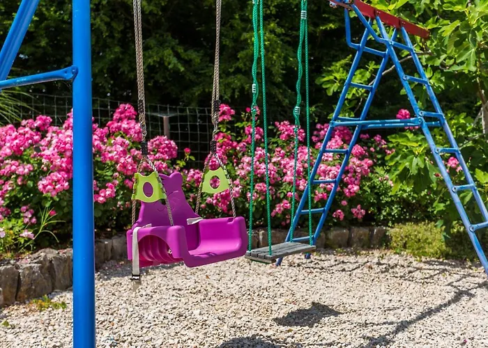 Semesteranläggning (resort) Molnar Ljiljana Brzac